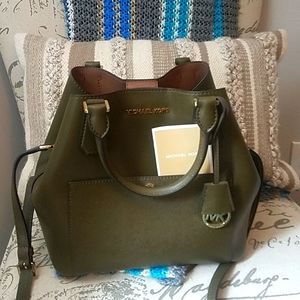 Michael Kors Greenwich Tote